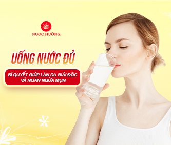 Uống nước đủ: Bí quyết giúp làn da giải độc và ngăn ngừa mụn