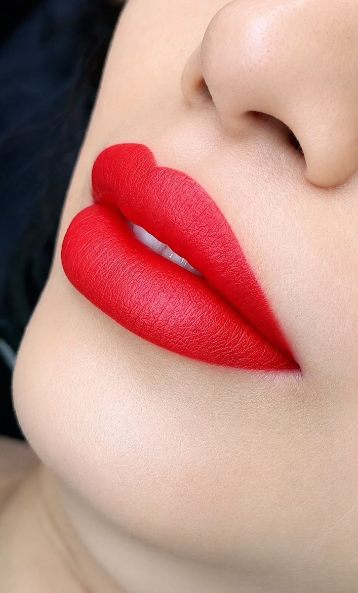 Mẫu môi đỏ tươi sau phun xăm thẩm mỹ tại Ngọc Hường