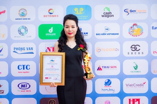 Vnexpress.net - Hệ thống thẩm mỹ viện Ngọc Hường nhận giải thương hiệu tiêu biểu